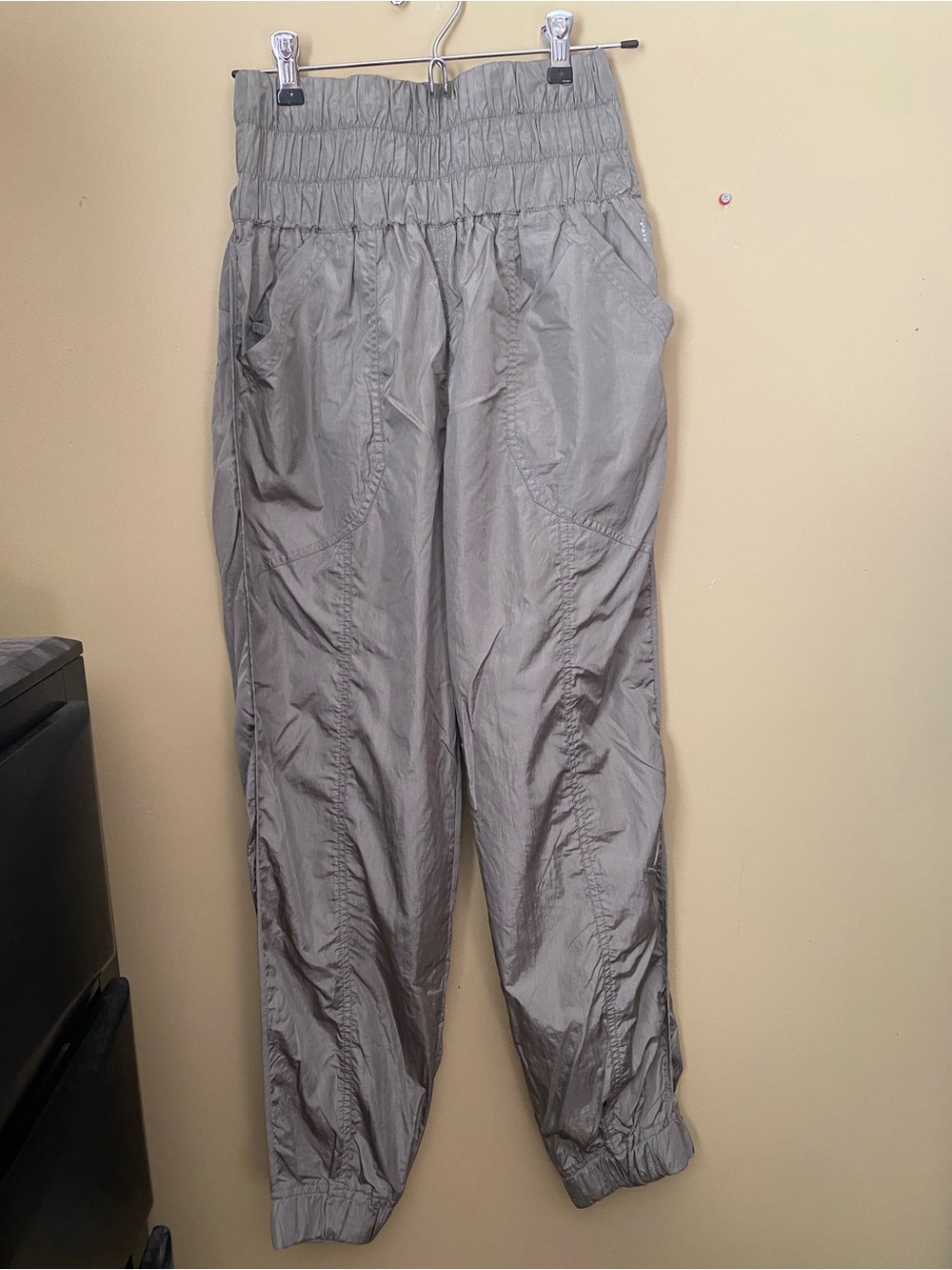 FP Movement Lightweight Elastic-Waist joggers, Size S
